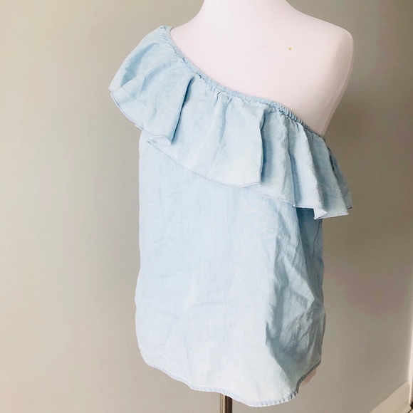 Cute Chambray Top - Picture 4 of 4